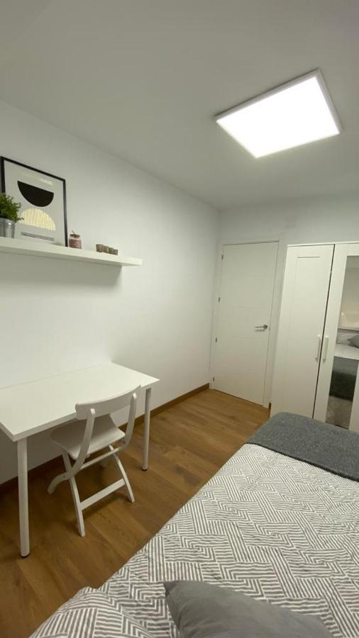 דירות Piso Nuevo Bien Situado En סנטנדר מראה חיצוני תמונה